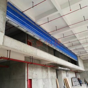 折叠式防火卷帘门